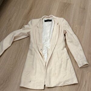 Elegant Cream Women's Blazer